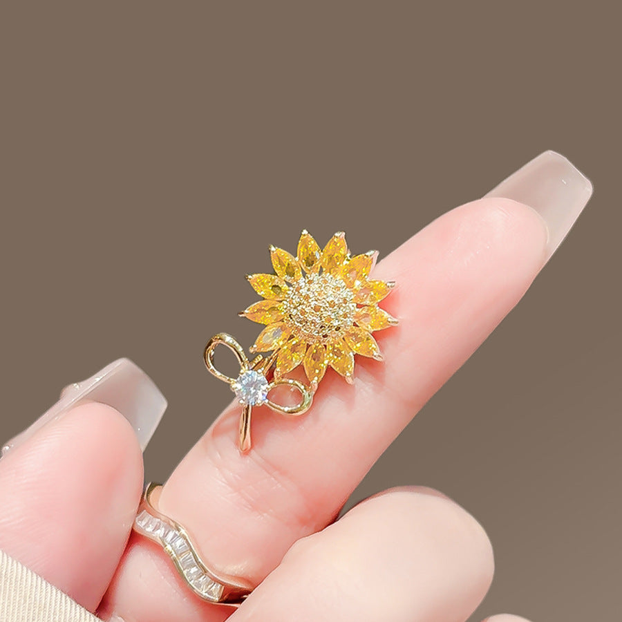 Radiant Sunflower: Artisan Enamel Brooch & Neckline Pin