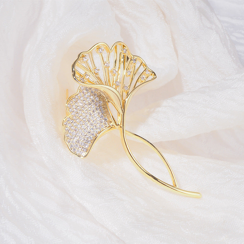 Ginkgo Leaf Statement Corsage: A Timeless Mother’s Day Gift