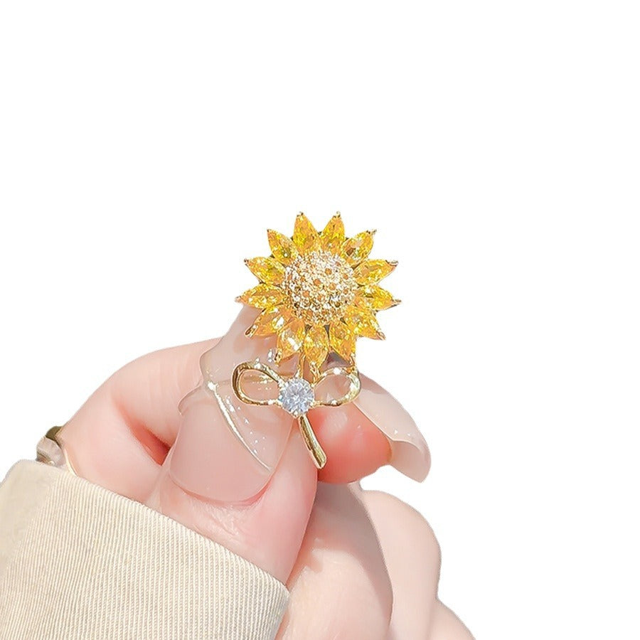 Radiant Sunflower: Artisan Enamel Brooch & Neckline Pin